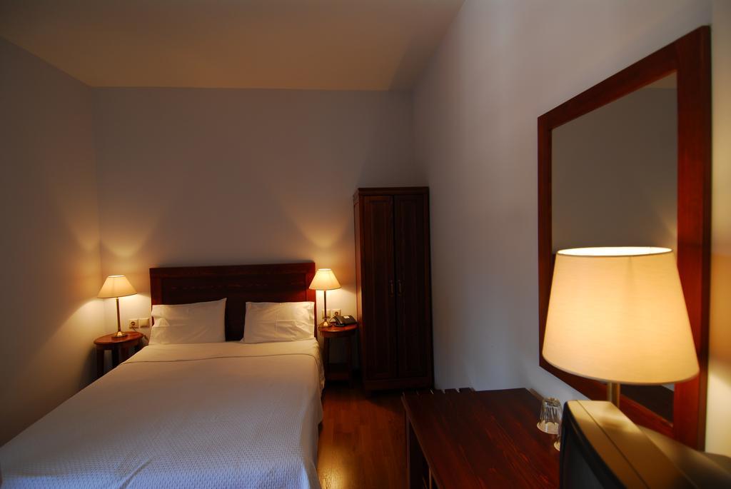 Hotel Papanastasiou Elati  Bagian luar foto